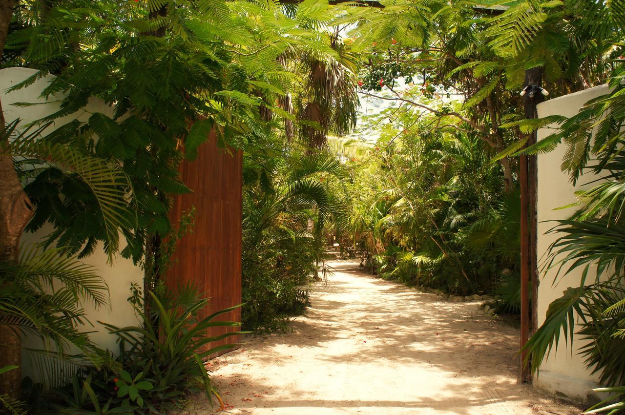 Hotel Cabanas La Luna Tulum Zewnętrze zdjęcie